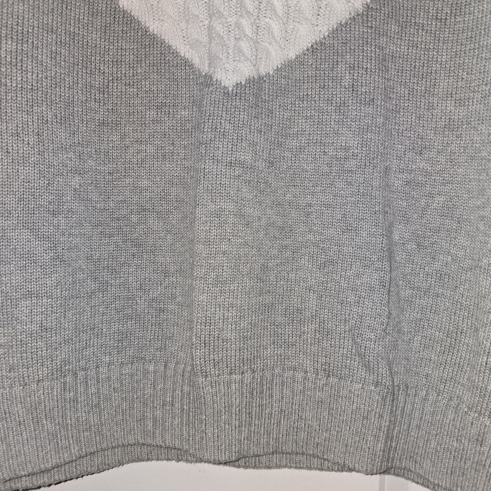 Gray Heart Sweater - Picture 4 of 4